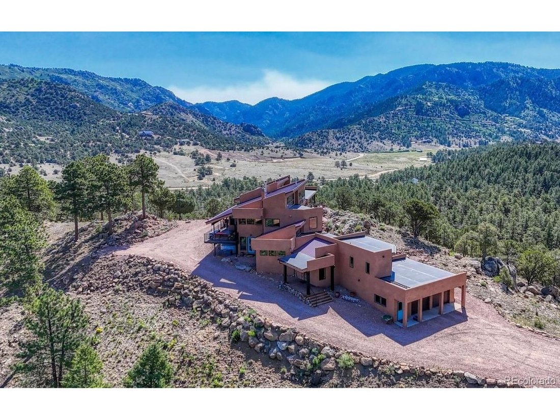 House in Lincoln Park, Colorado, United States 2 - 18407121