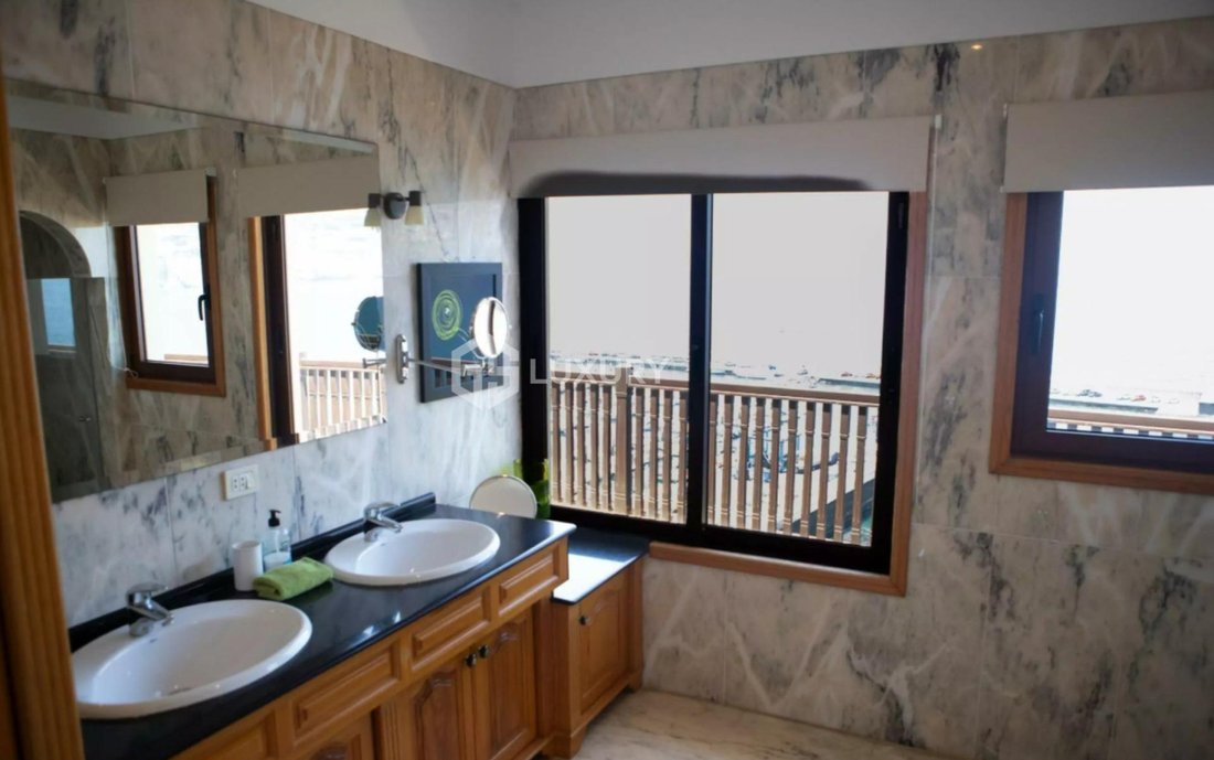 House in Acantilados de Los Gigantes, Canary Islands, Spain 5 - 18411293