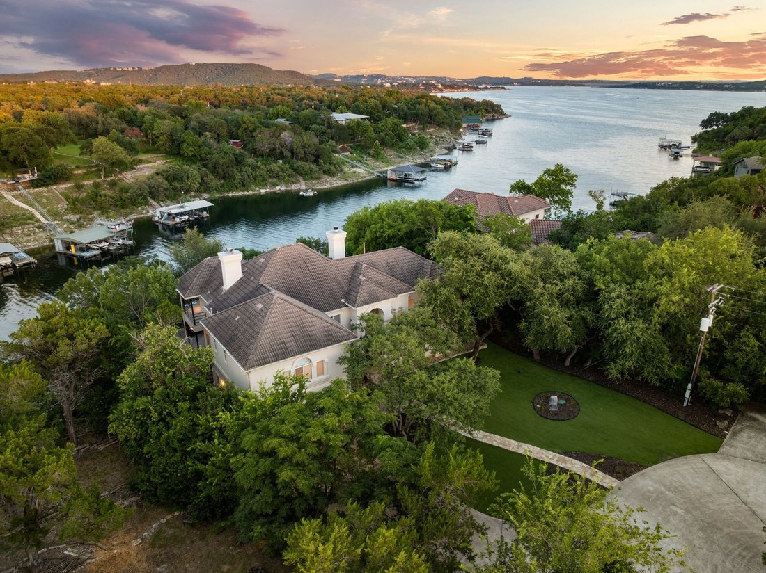 Casa a Leander, Texas, Stati Uniti 1 - 18413959