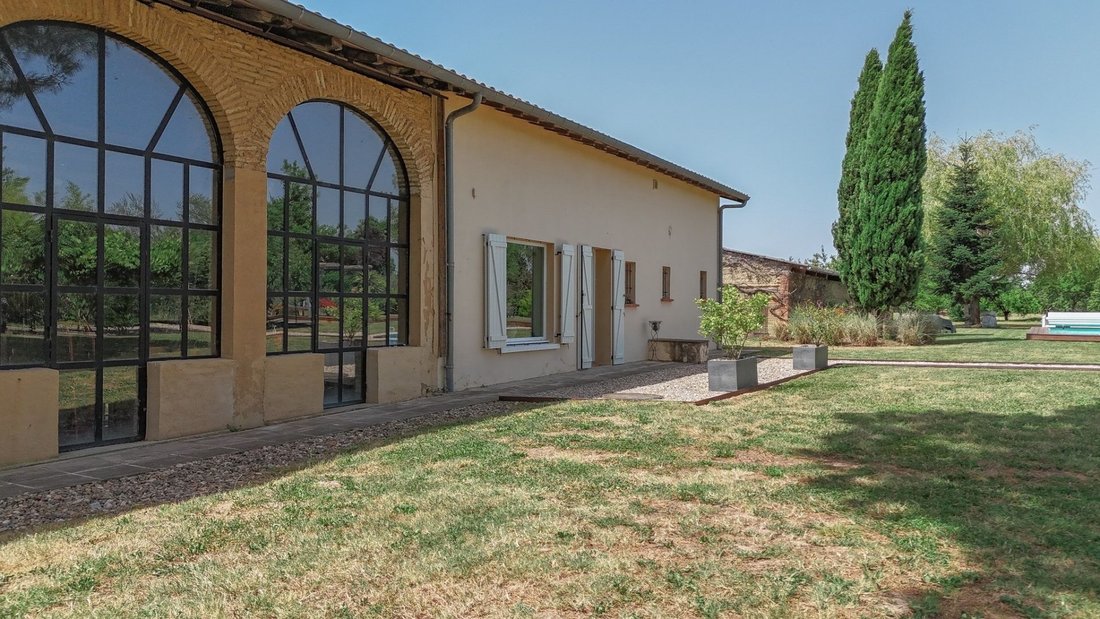 Casa a La Ville-Dieu-du-Temple, Occitania, Francia 2 - 18403758