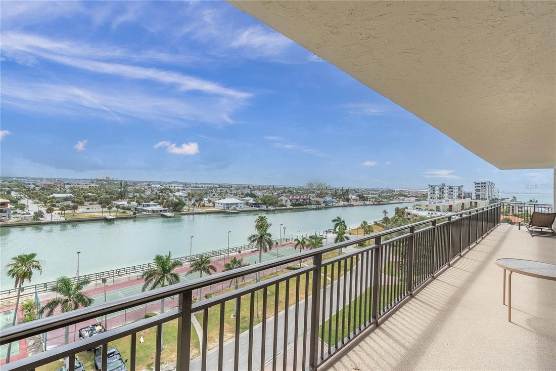 Condo in St. Pete Beach, Florida, United States 4 - 18407931