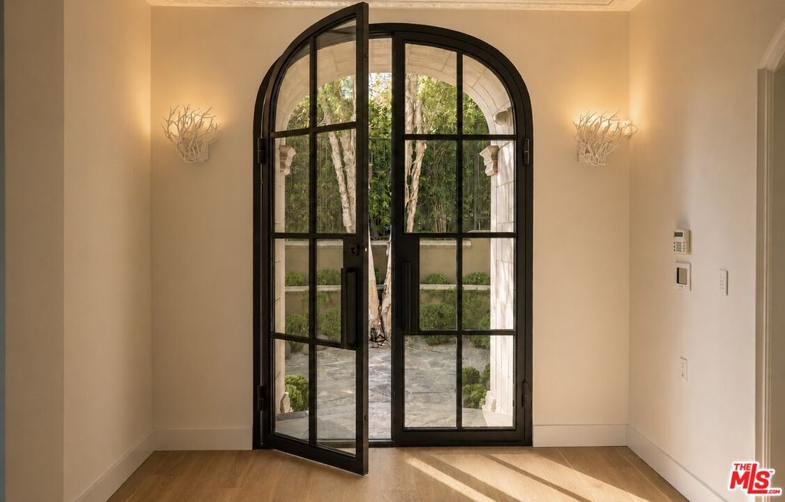 House in Beverly Hills, California, United States 3 - 18395756