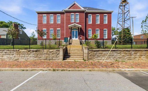 Co Op in Nashville, Tennessee, United States 1