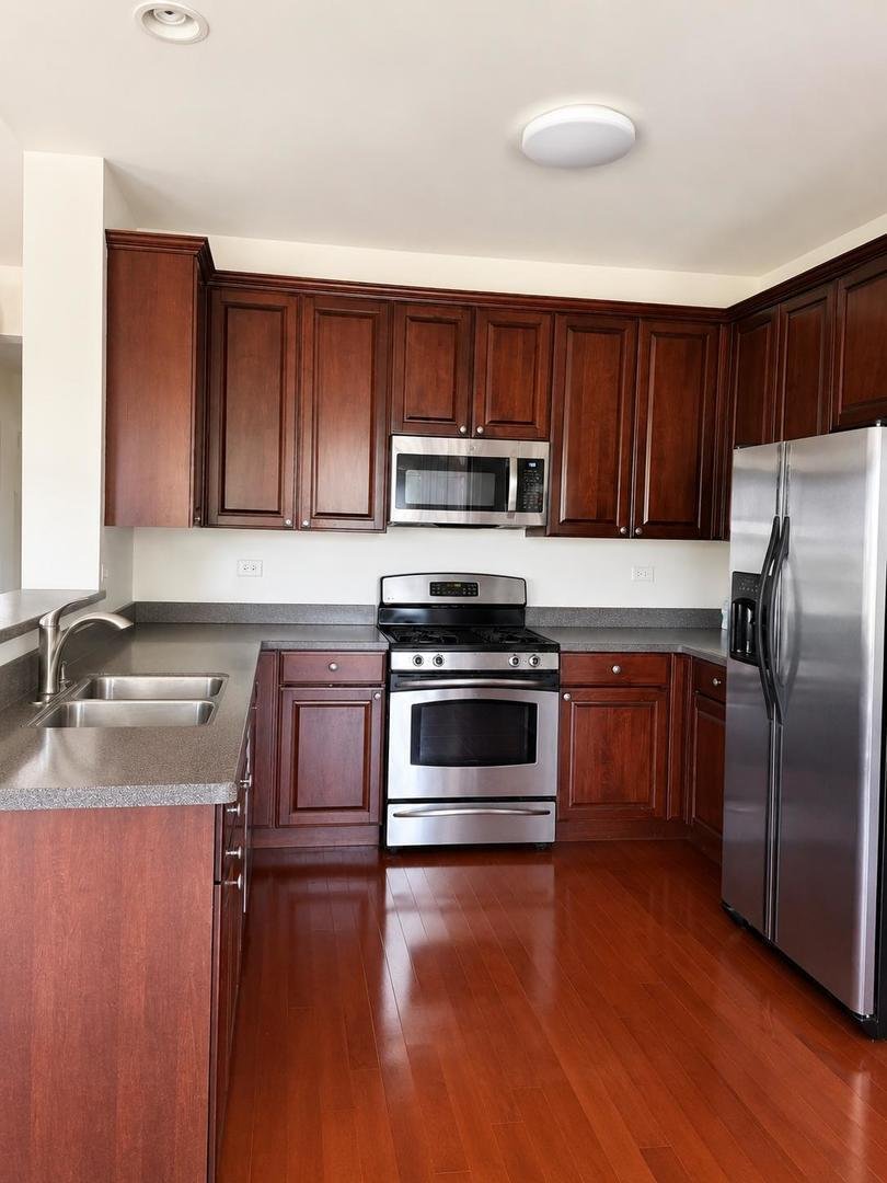 Condo in Buffalo Grove, Illinois, United States 4 - 18408448