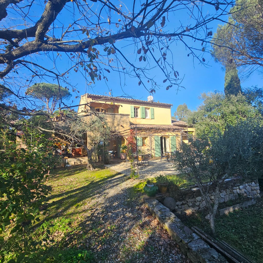 Villa in Grimaud, Provence-Alpes-Côte d'Azur, France 2 - 18405865