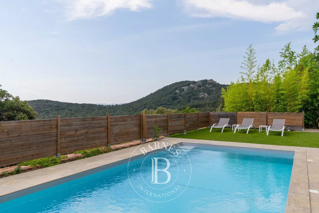 Villa in Porto-Vecchio, Corsica, France 3 - 18414016