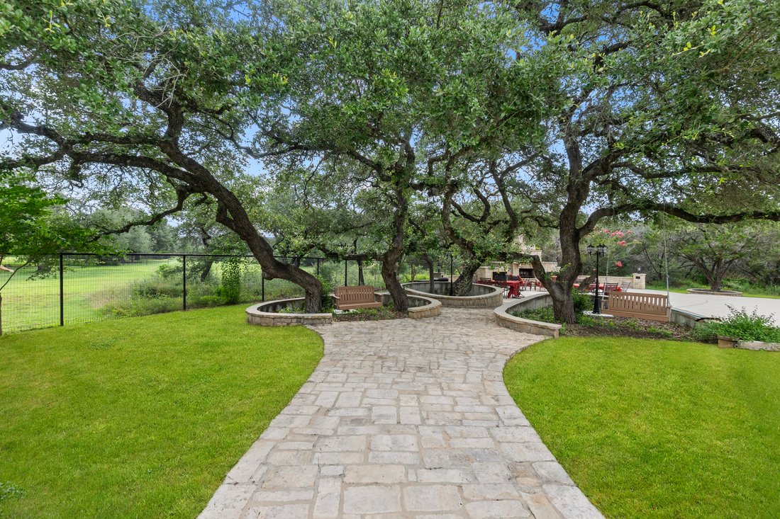 House in New Braunfels, Texas, United States 3 - 18404423