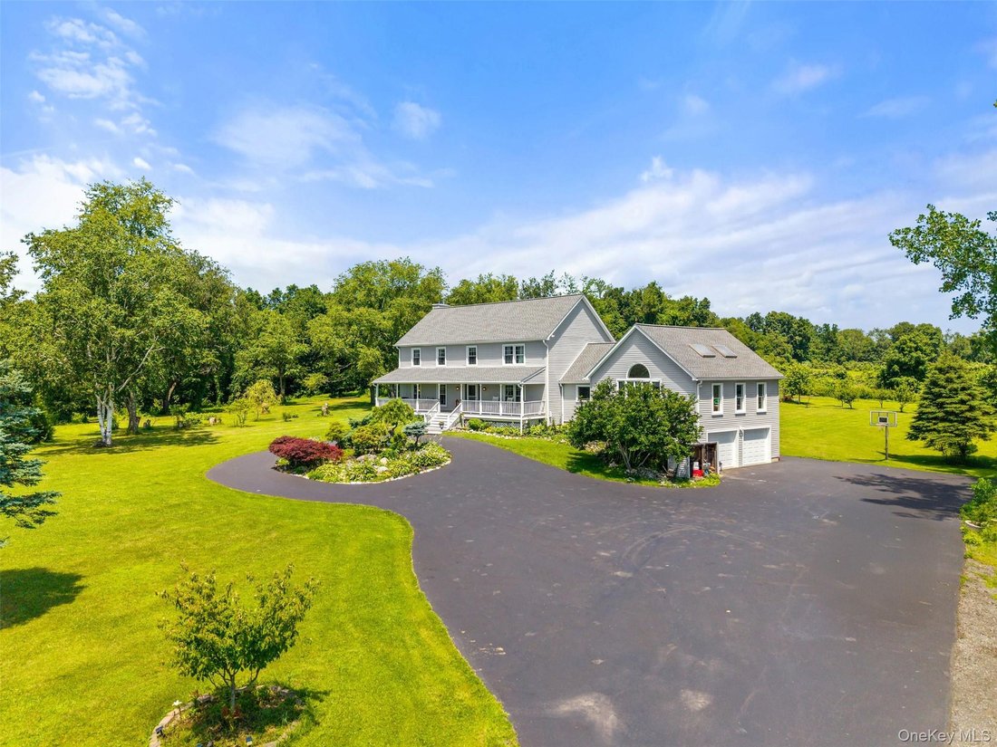 House in Patterson, New York, United States 2 - 18416009