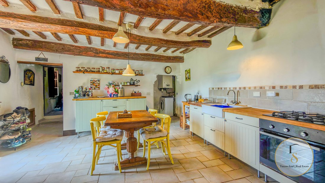 Country House in Historic Center, Perugia, Italy 5 - 18417700