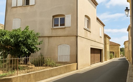 Villa in Autignac, Occitania, France 1