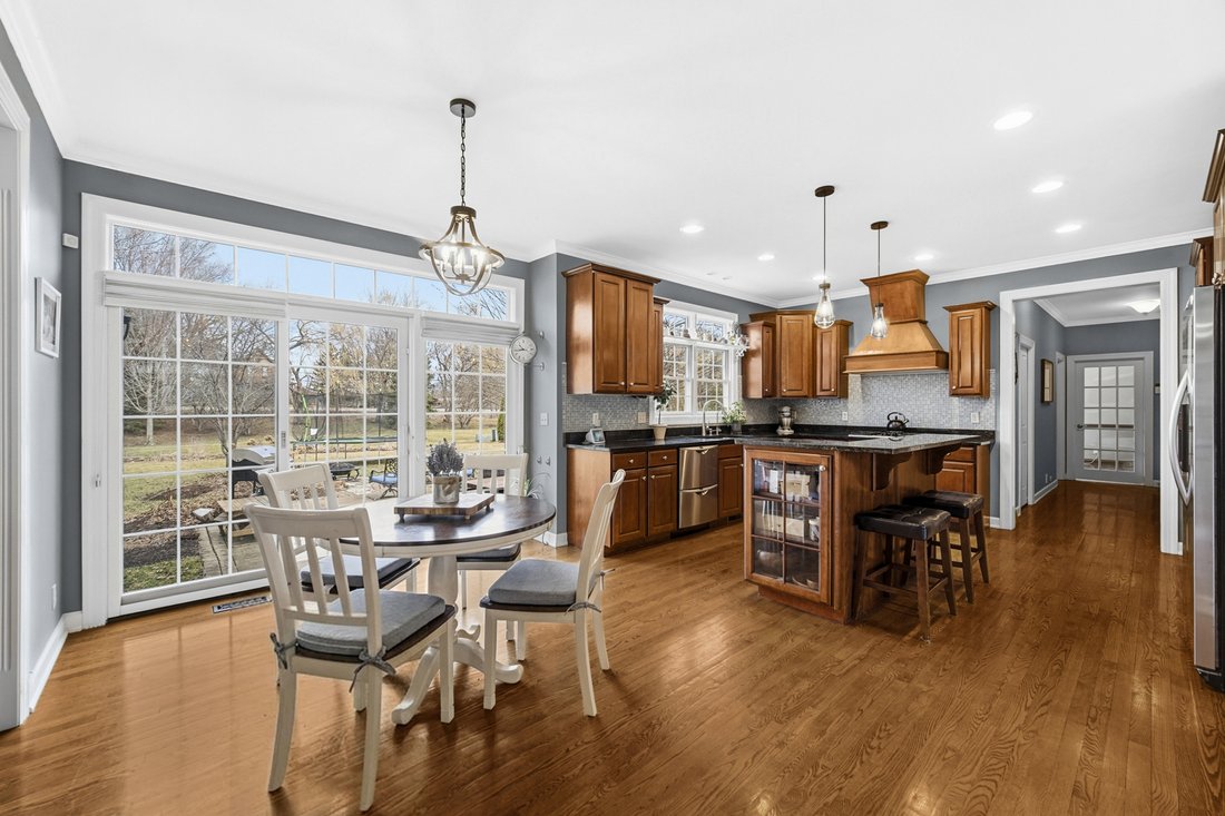 House in Campton Hills, Illinois, United States 3 - 18413646