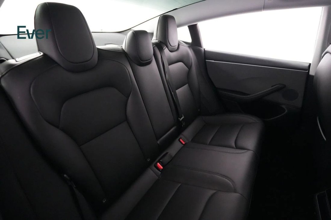 Sedan in San Francisco, CA, United States 5 - 18338551