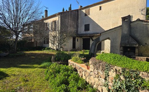 Villa in Centre - Chapelle des Buis, Besancon, France 1