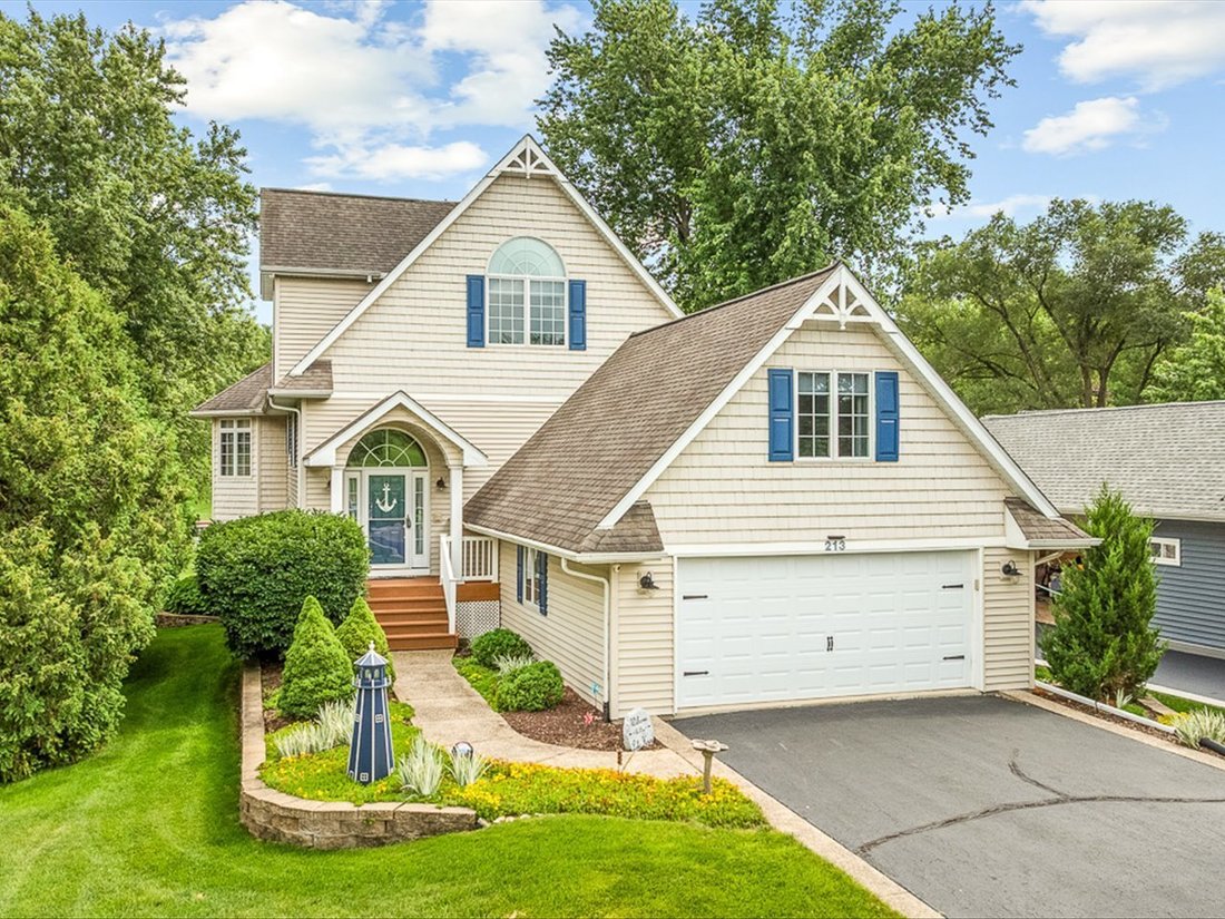 House in Davis, Illinois, United States 1 - 18411384