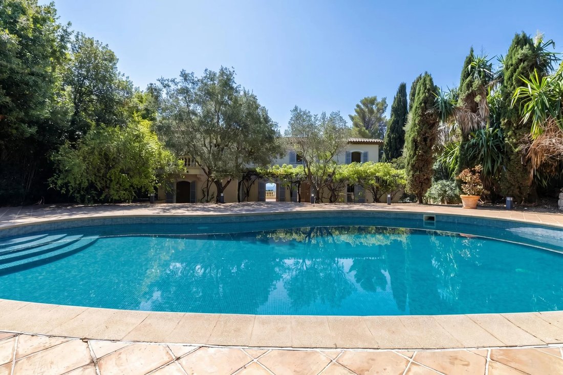 Villa in Saint-Jean-Cap-Ferrat, Provence-Alpes-Côte d'Azur, France 4 - 18415212