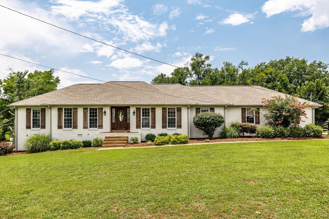 House in Gallatin, Tennessee, United States 1 - 18408598