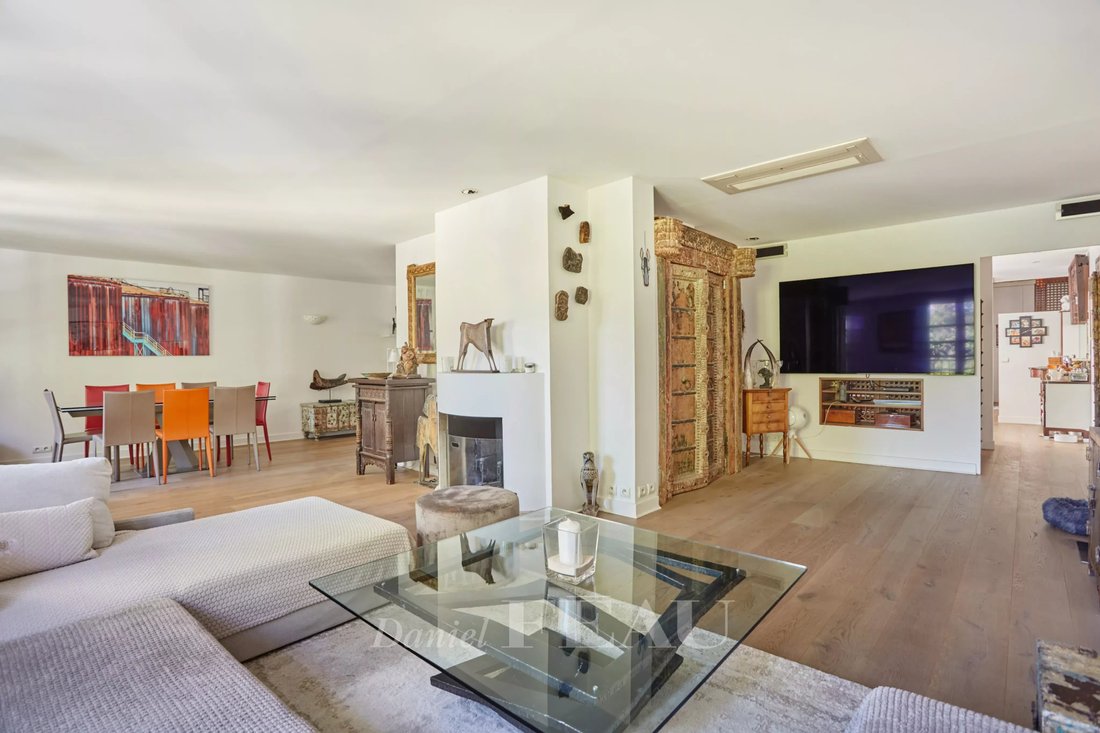Apartment in Saint Placide, Paris 6e Arrondissement, Paris 4 - 18411940