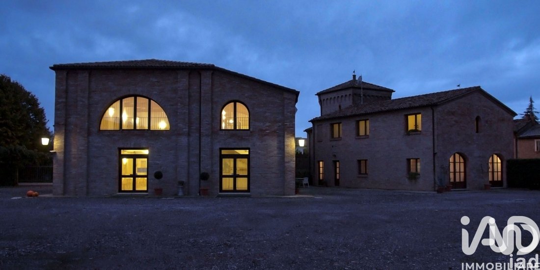 Migliarino, Emilia-Romagna, Italy 3 - 18418776