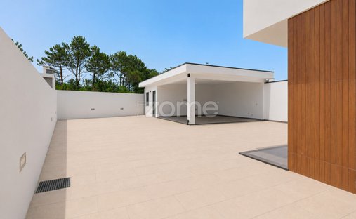 House in Ilhavo, Aveiro District, Portugal 1