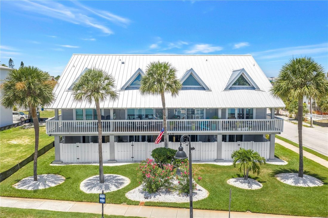 Townhouse in St. Pete Beach, Florida, United States 2 - 18403309
