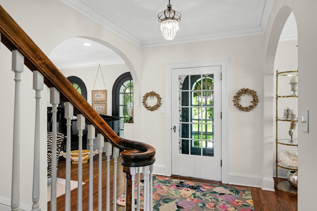 House in Minneapolis, Minnesota, United States 4 - 18419096