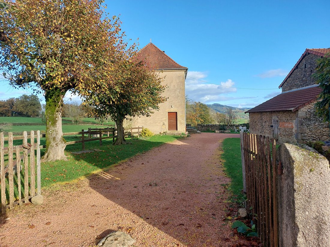 Villa in Saint-Laurent-en-Brionnais, Bourgogne – Franche-Comté, France 4 - 18405871