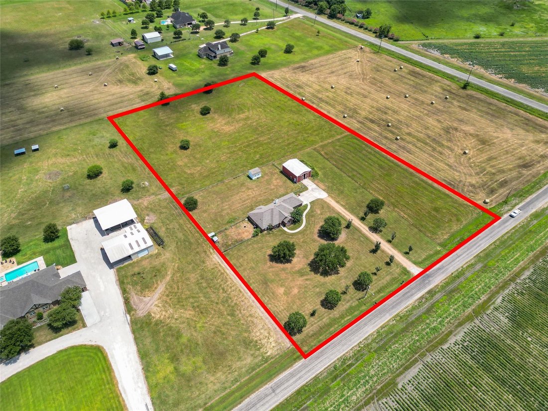 House in Sealy, Texas, United States 3 - 18409177