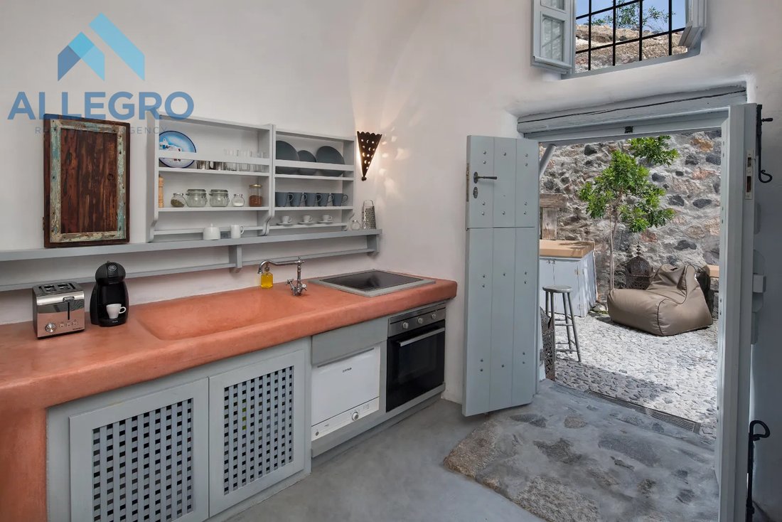 Villa in Thira, Aegean, Greece 5 - 18414451