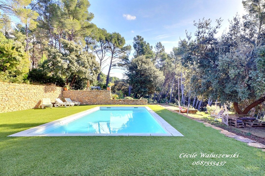 Villa in Les Freres-Les Cancades-Les Ginestes, Le Beausset, France 1 - 18405500