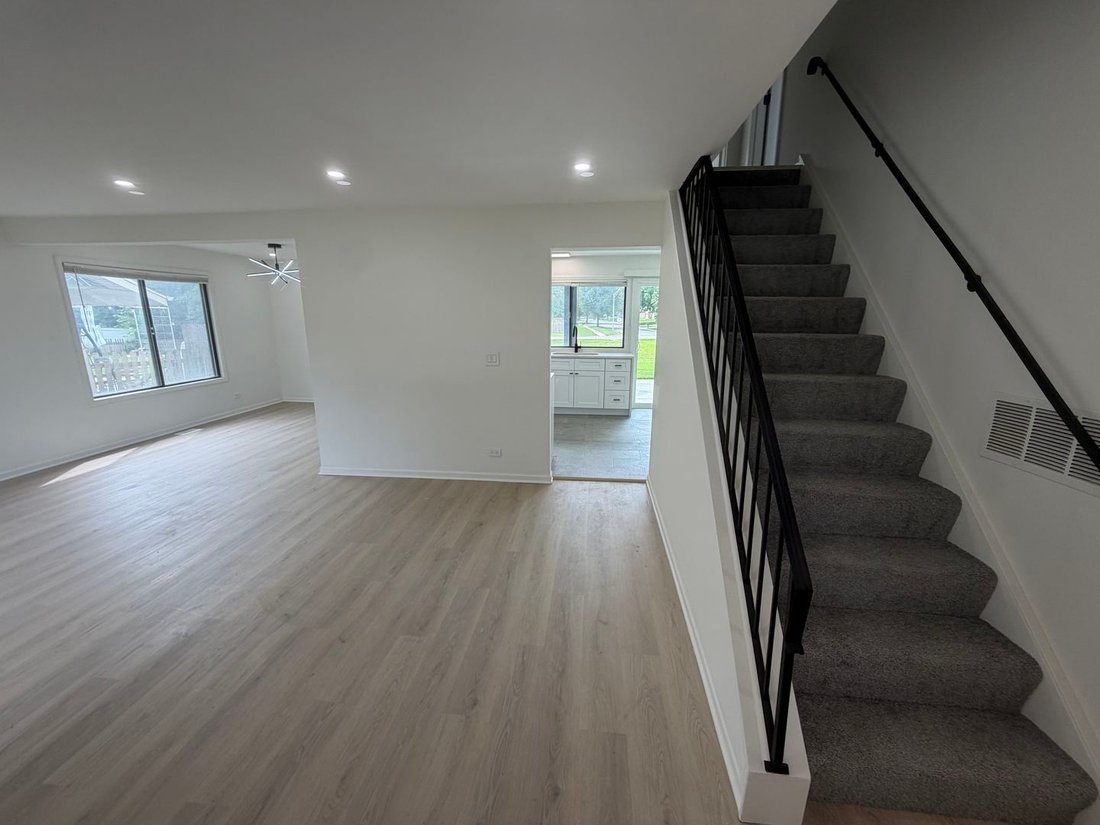 House in Bartlett, Illinois, United States 5 - 18414750