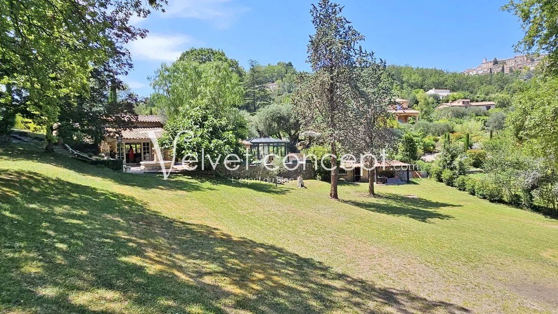 Estate in Opio, Provence-Alpes-Côte d'Azur, France 2 - 18405072