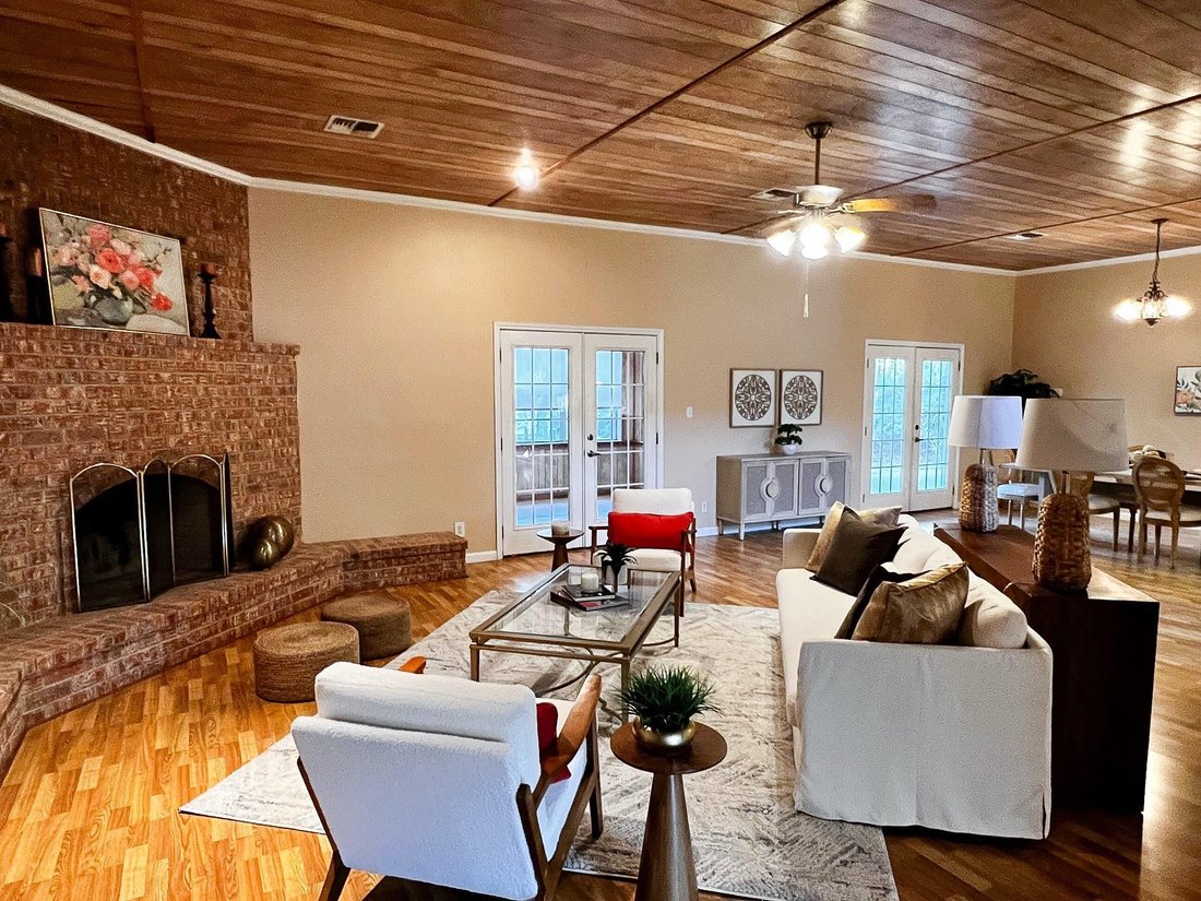 House in La Grange, Texas, United States 2 - 18409255