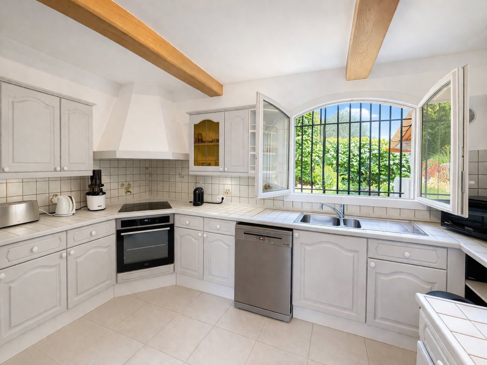 Villa in Tourrettes-sur-Loup, Provence-Alpes-Côte d'Azur, France 5 - 18404196