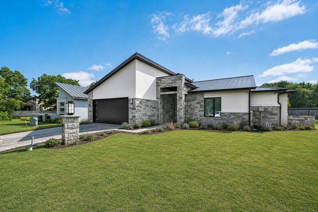 House in Horseshoe Bay, Texas, United States 1 - 18408025