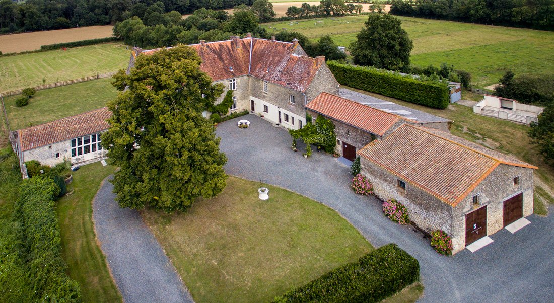 Villa in Foussais-Payré, Pays de la Loire, France 1 - 18405961