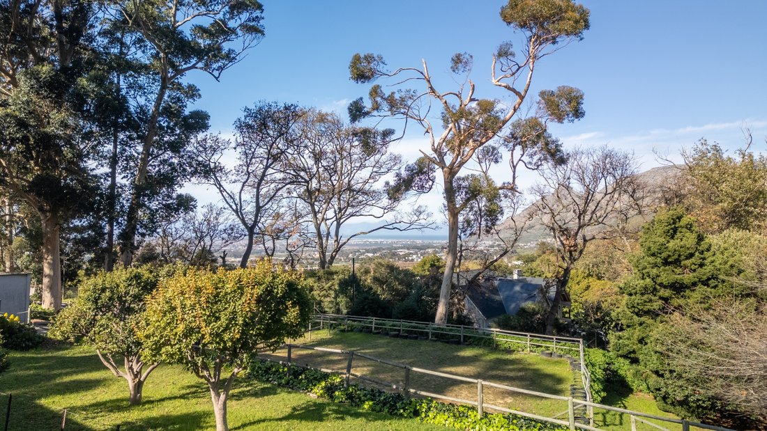 House in Cape Town, Western Cape, South Africa 5 - 18409349