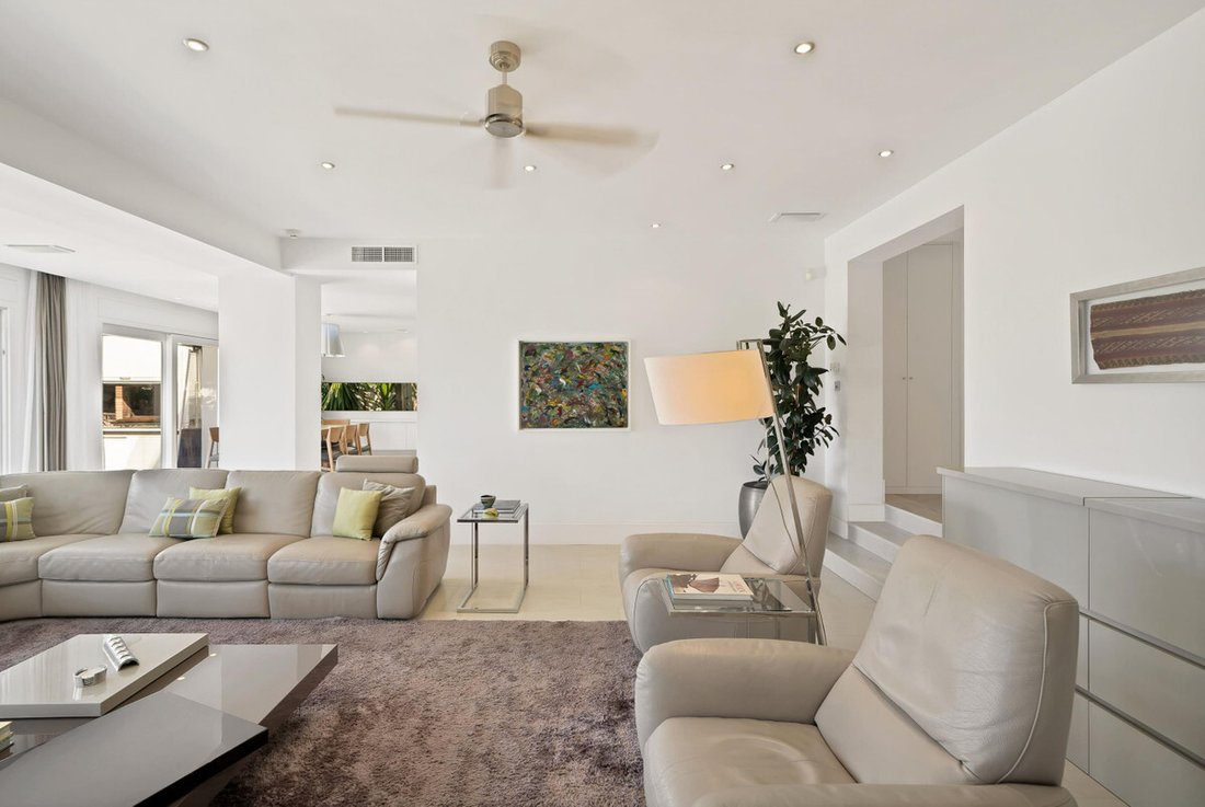 Villa in Marbella, Andalusia, Spain 5 - 18416788