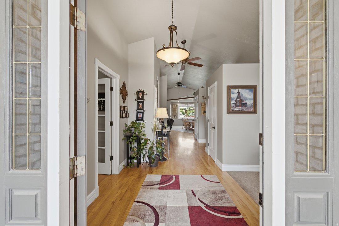 House in West Jordan, Utah, United States 4 - 18403189