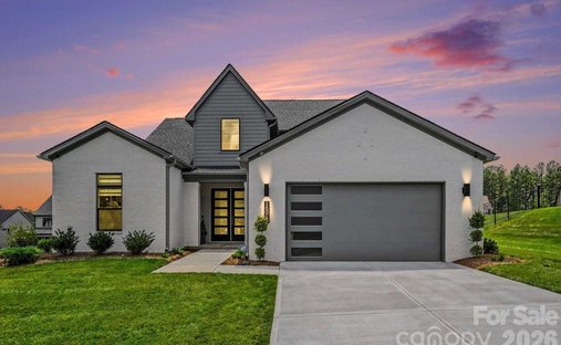 House in Huntersville, North Carolina, United States 1