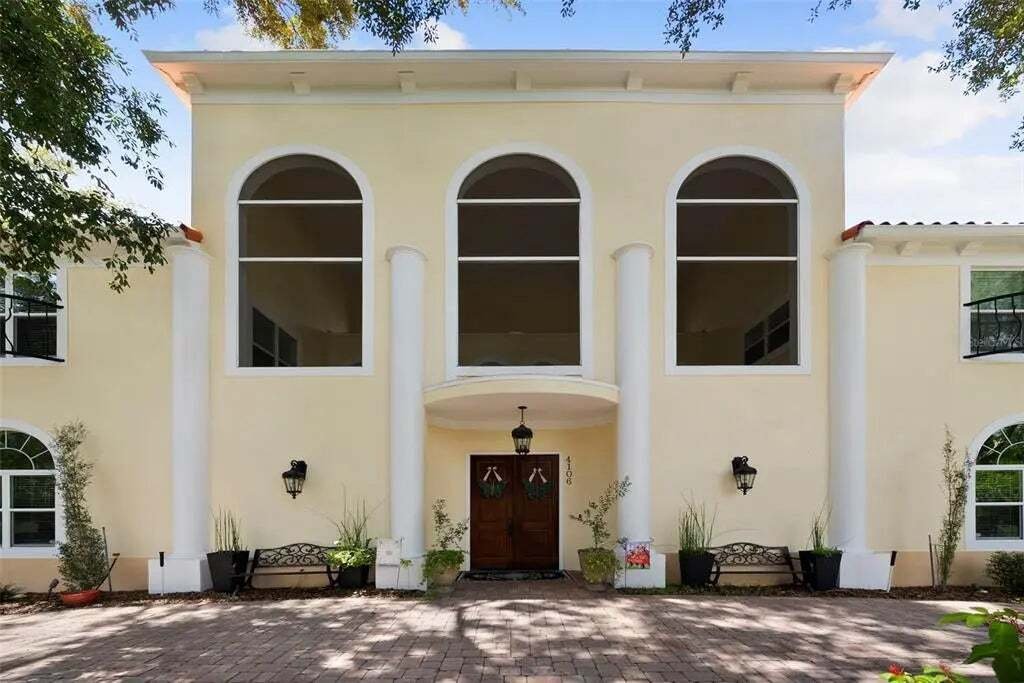 House in Tampa, Florida, United States 2 - 18410456