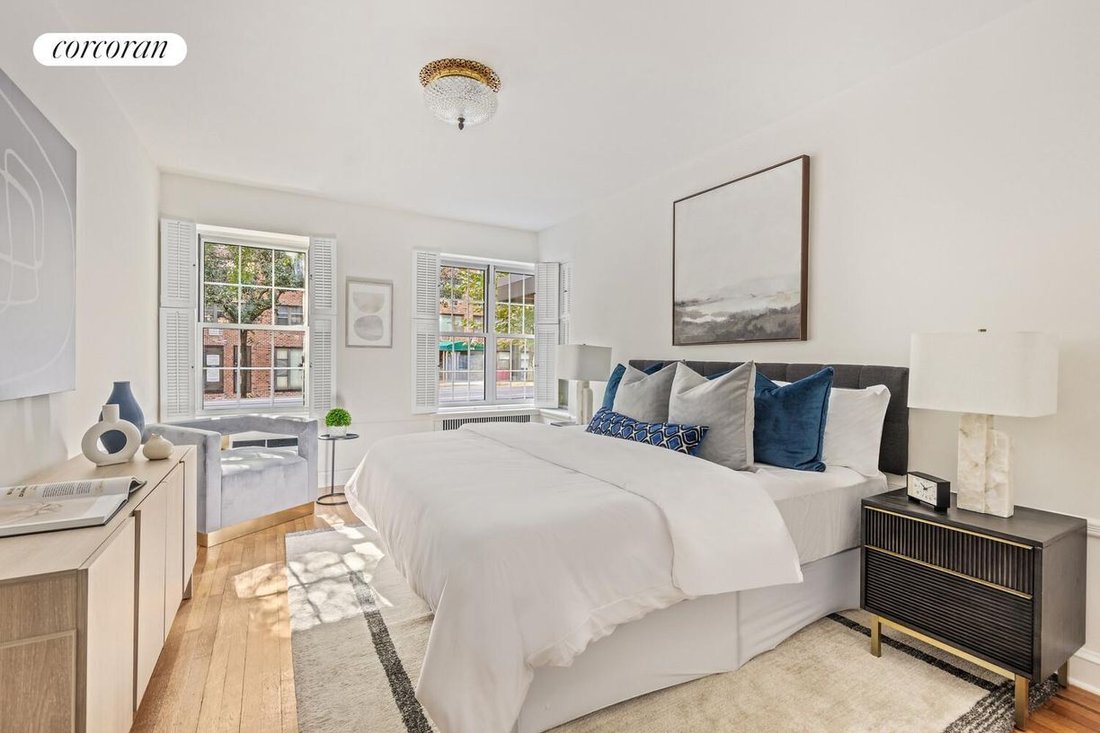 Co Op in New York, New York, United States 4 - 17918898