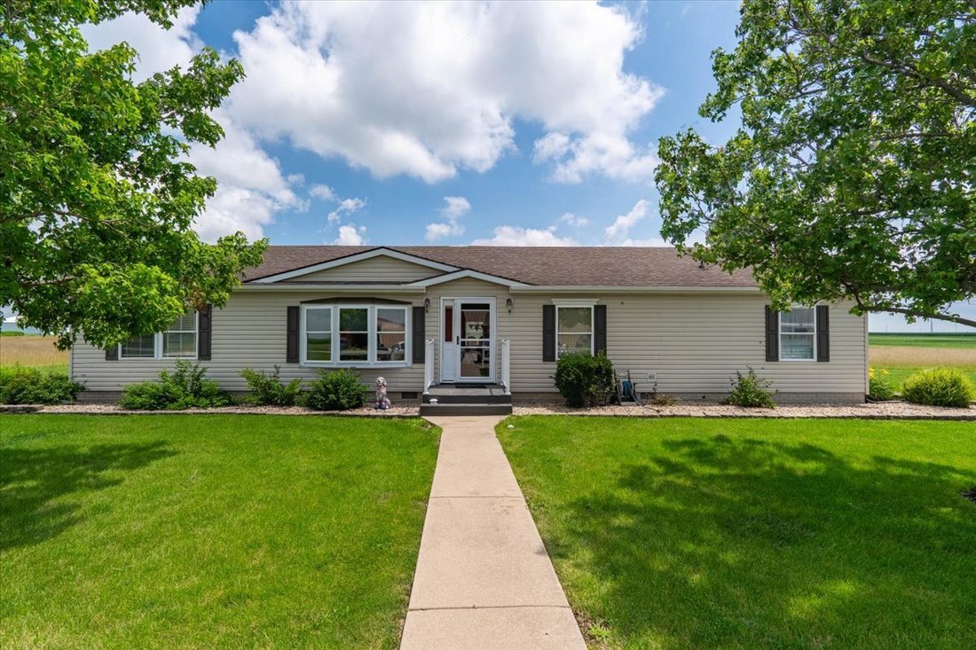 House in Lexington, Illinois, United States 1 - 17723759
