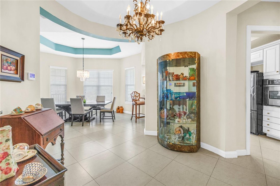 Condo in St. Petersburg, Florida, United States 5 - 18403496
