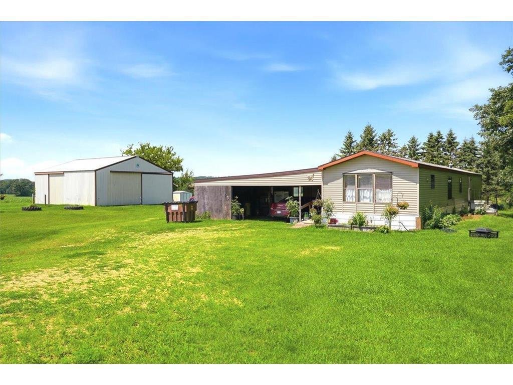 House in Eau Galle, Wisconsin, United States 1 - 18407178