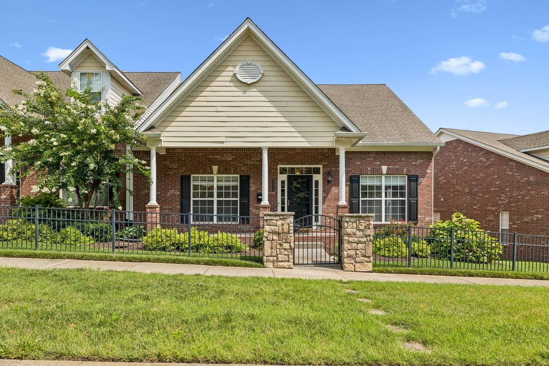Townhouse in Franklin, Tennessee, United States 1 - 18411453