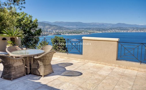 House in Théoule-sur-Mer, Provence-Alpes-Côte d'Azur, France 1