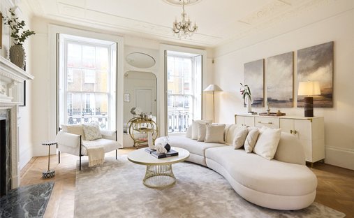 House in Hyde Park, Westminster, England 1