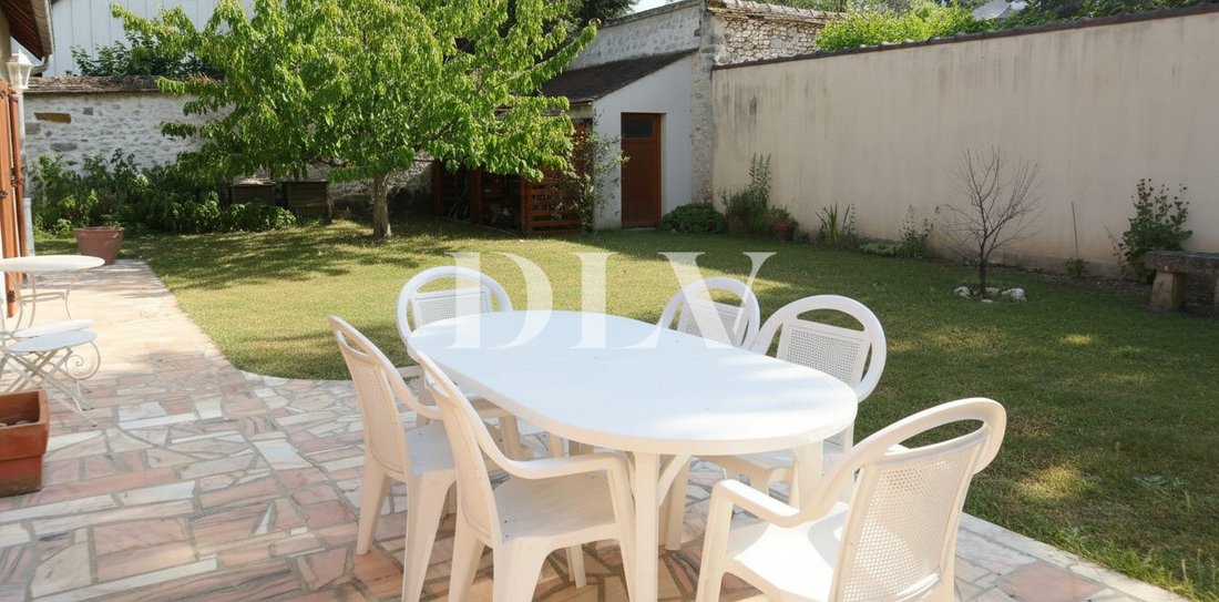 House in Thomery, Ile-de-France, France 3 - 18415876