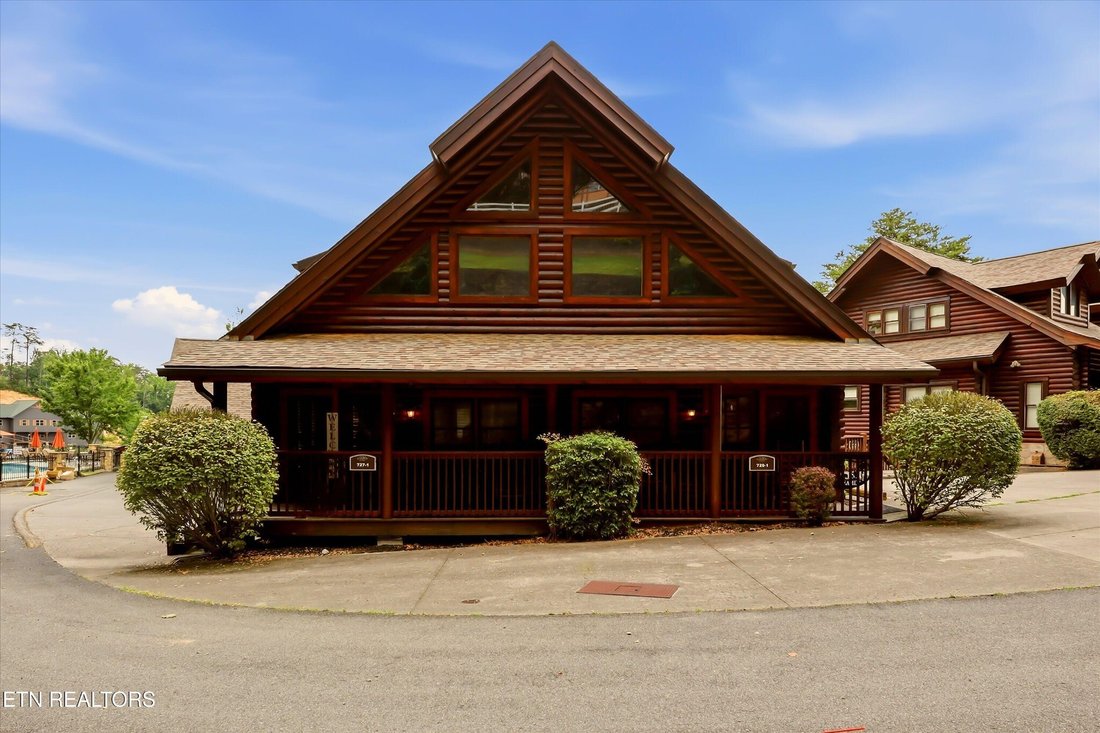 House in Pigeon Forge, Tennessee, United States 1 - 18403259