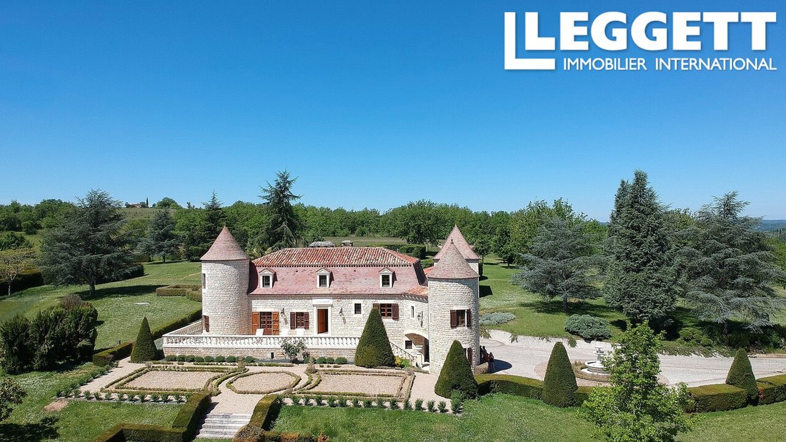 Castle in Saint-Vincent-Rive-d'Olt, Occitania, France 2 - 18404603